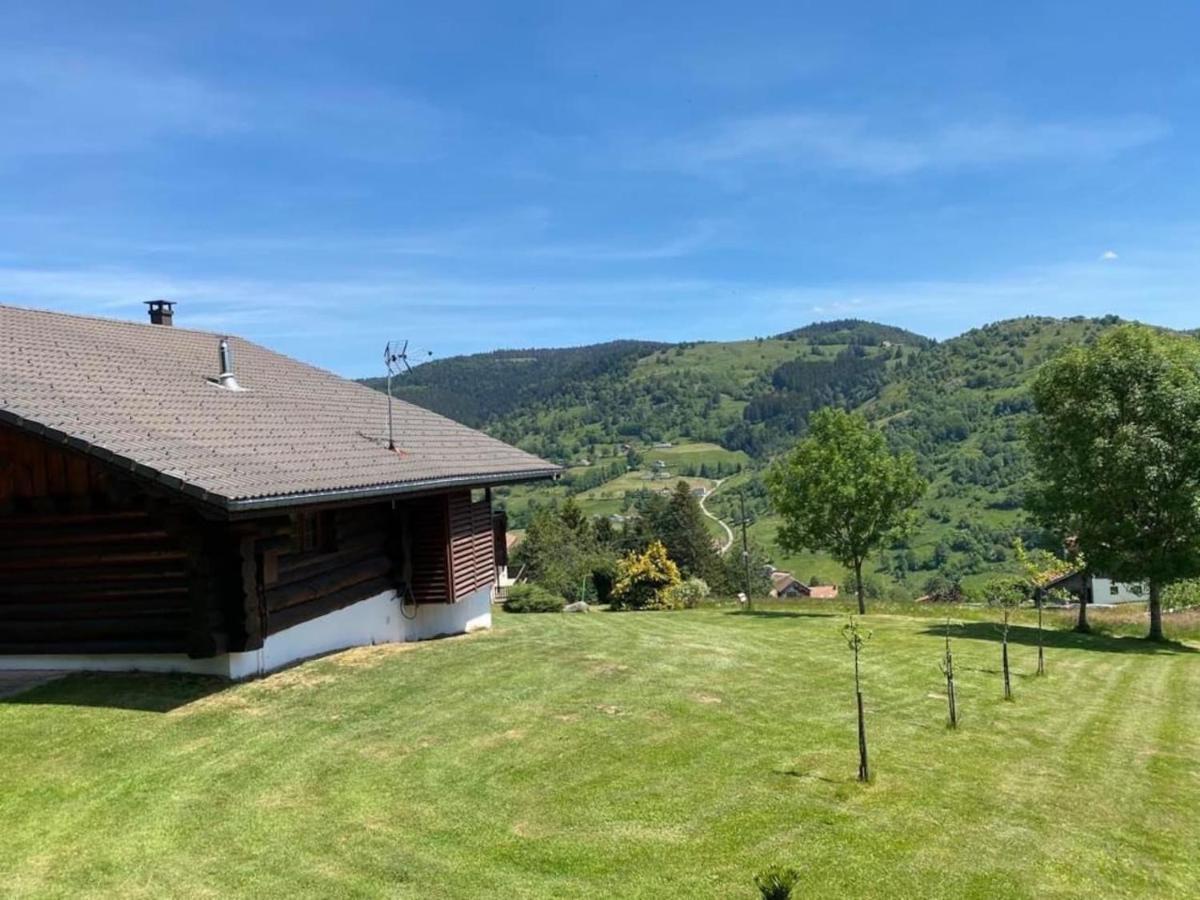 Chalet Spa Le Royal Nathalie Mn La Rouge La Bresse Exterior photo