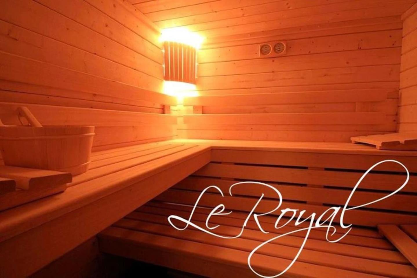 Chalet Spa Le Royal Nathalie Mn La Rouge La Bresse Exterior photo