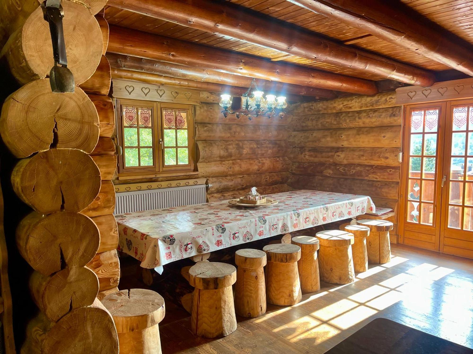 Chalet Spa Le Royal Nathalie Mn La Rouge La Bresse Exterior photo