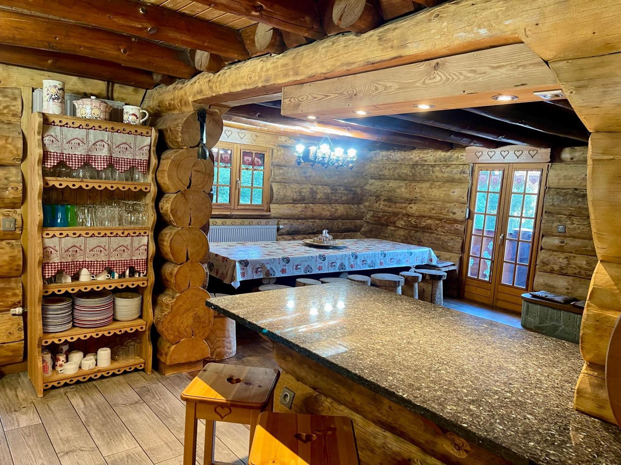 Chalet Spa Le Royal Nathalie Mn La Rouge La Bresse Exterior photo